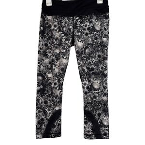 Lululemon Run: Inspire Crop II *All Luxtreme Flowabunga Black Angel Wing Legging